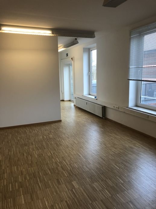 Bürofläche zur Miete provisionsfrei 10,50 € 362 m²<br/>Bürofläche Schnackenburgallee 177 Eidelstedt Hamburg 22525