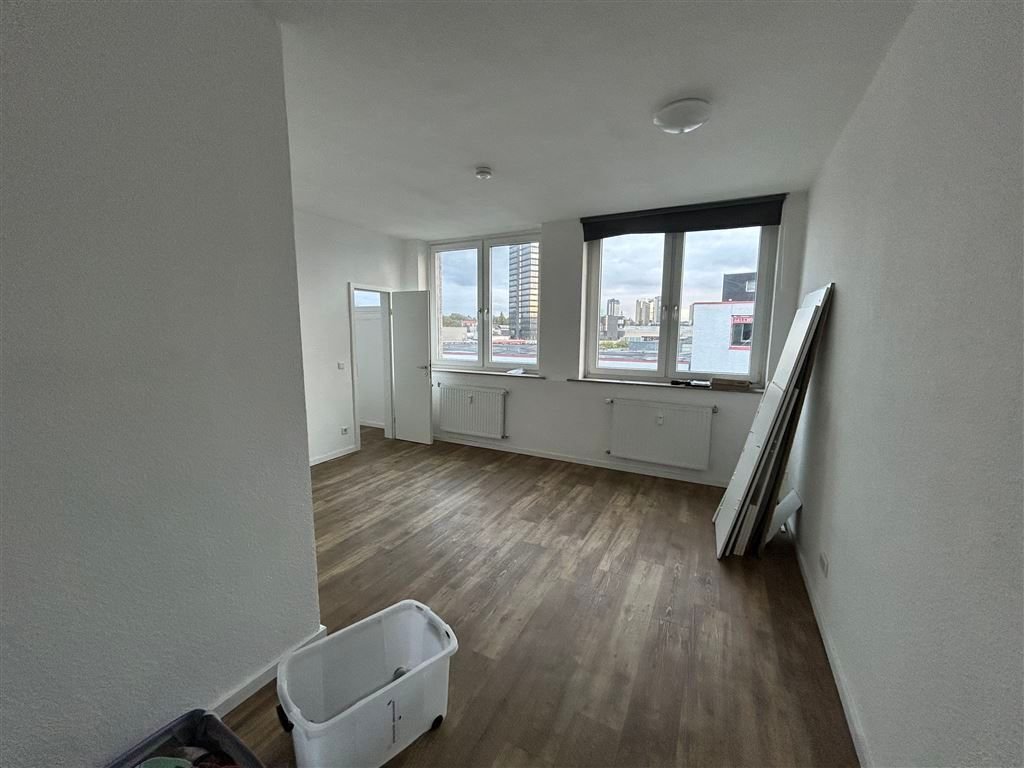 Wohnung zur Miete 500 € 2 Zimmer 42,6 m²<br/>Wohnfläche 5.<br/>Geschoss ab sofort<br/>Verfügbarkeit Viehofer Straße 68 Stadtkern Essen 45127