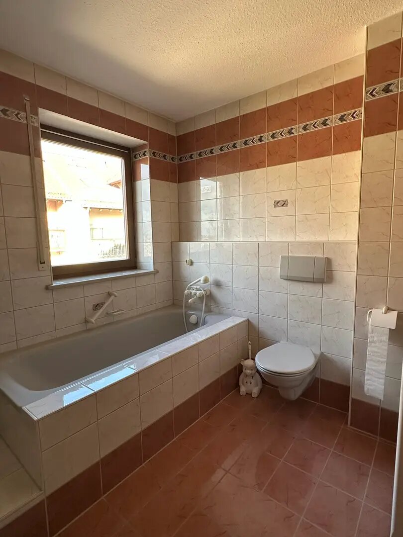 Wohnung zur Miete 700 € 3 Zimmer 97 m²<br/>Wohnfläche ab sofort<br/>Verfügbarkeit Waitzinger Wiese Stadtgebiet Landsberg am Lech 86899