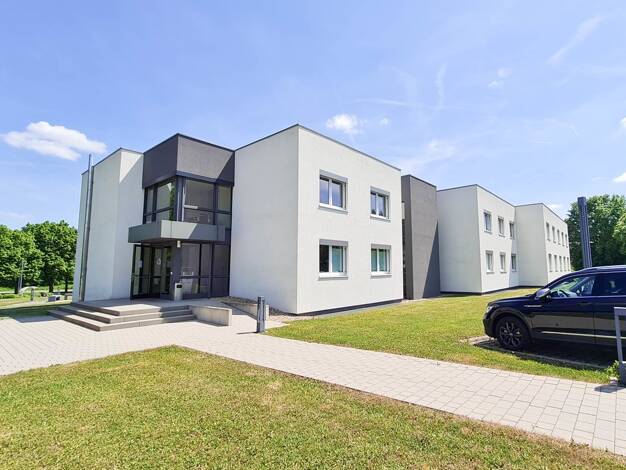 Bürogebäude zur Miete 5,41 € 1.480 m² Bürofläche Külsheim 97900