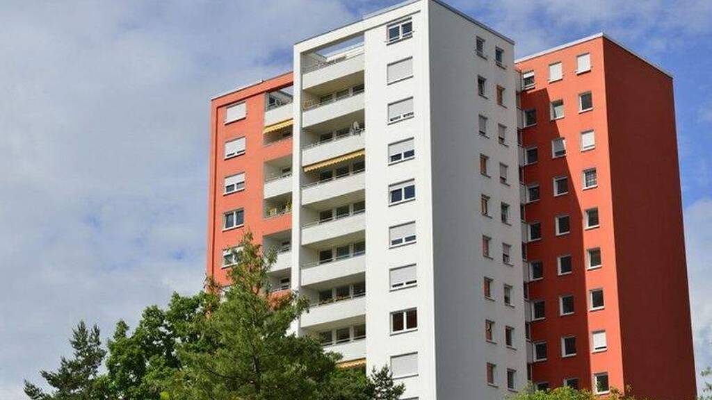 Wohnung zur Miete 838 € 3 Zimmer 79,8 m² 2. Geschoss frei ab 16.03.2026 Friedrich-Bauer-Str. 1 Erlangen-Süd Erlangen 91058
