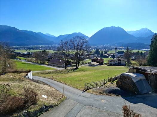 Einfamilienhaus zum Kauf 1.290.000 € 7 Zimmer 1.068 m² Grundstück Oberhofweg 29a Wängle 6610