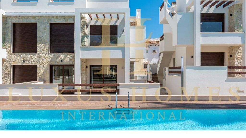 Terrassenwohnung zum Kauf provisionsfrei als Kapitalanlage geeignet 285.000 € 3 Zimmer 63 m² Torrevieja