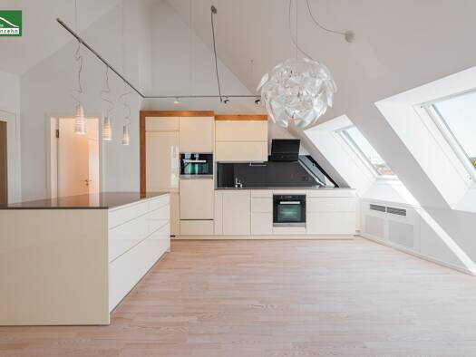 Terrassenwohnung zur Miete 3.261 € 5 Zimmer 182,7 m² Landstraße 1030
