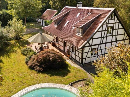 Mehrfamilienhaus zum Kauf 1.250.000 € 8 Zimmer 220 m² 2.500 m² Grundstück frei ab sofort Homberg Ratingen 40882