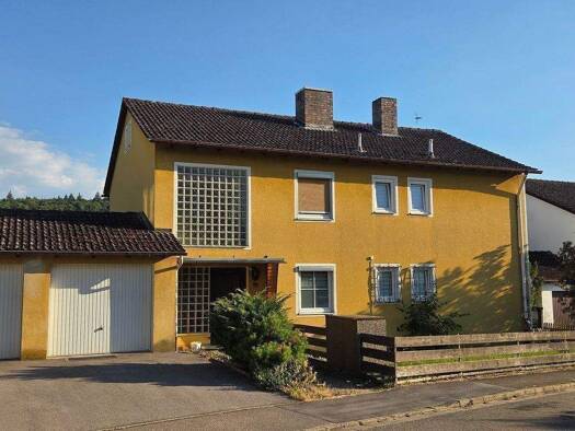 Mehrfamilienhaus zum Kauf 450.000 € 8 Zimmer 240 m² 982 m² Grundstück Solnhofen Solnhofen 91807