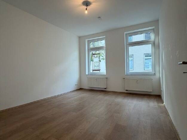 Wohnung zur Miete 950 € 2 Zimmer 45,2 m² 1. Geschoss frei ab 15.11.2025 Mülheim Köln 51063