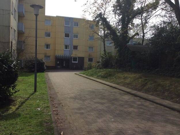 Wohnung zur Miete 456 € 2 Zimmer 55,6 m² 1. Geschoss frei ab 08.09.2026 Hakenwehrstraße 7 Blumenthal Nord 28779