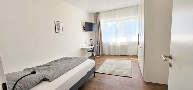 WG-Zimmer zur Miete Wohnen auf Zeit 580 € 16 m² 4. Geschoss frei ab sofort Röderbergweg 4.OGre Ostend Frankfurt am Main 60314