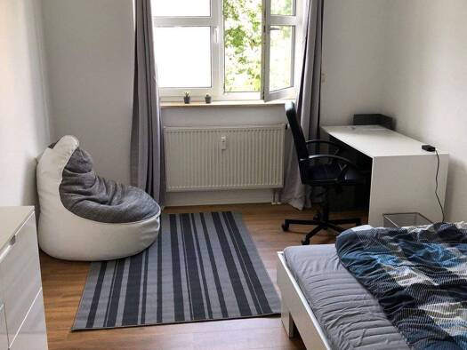 Studio zur Miete 400 € 1 Zimmer 18,3 m² Burgberg Erlangen 91054