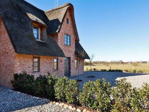 Doppelhaushälfte zum Kauf provisionsfrei 5.790.000 € 6 Zimmer 248 m² 1.100 m² Grundstück Ruar Ört 7 a Morsum Sylt 25980