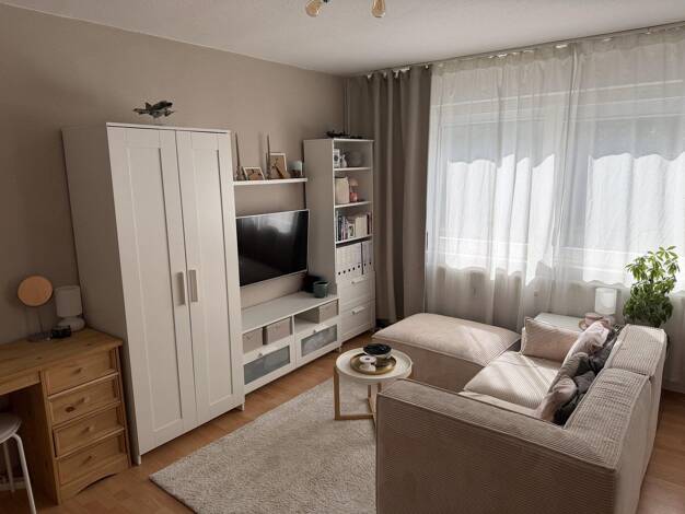 Wohnung zur Miete 485 € 1 Zimmer 32,4 m² 1. Geschoss frei ab 15.10.2026 St. Jürgen St. Jürgen 23562