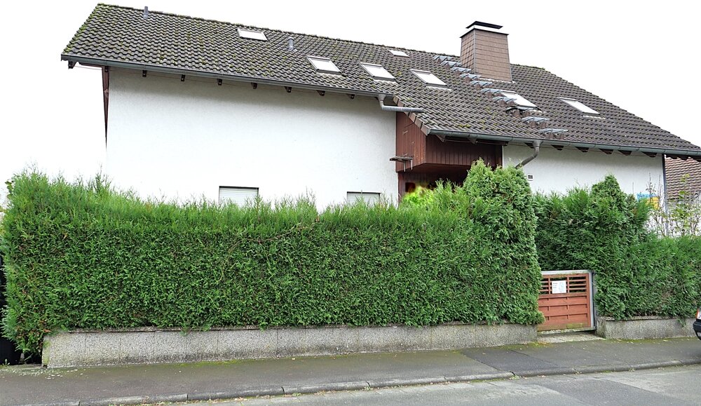 Mehrfamilienhaus zum Kauf provisionsfrei 395.000 € 8 Zimmer 198 m²<br/>Wohnfläche 677 m²<br/>Grundstück Stockhausen Leun 35638