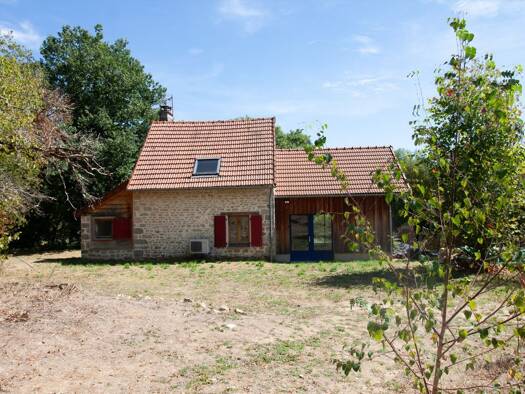 Haus zum Kauf 117.000 € 107 m² 2.478 m² Grundstück Saint-Victor-en-Marche 23000