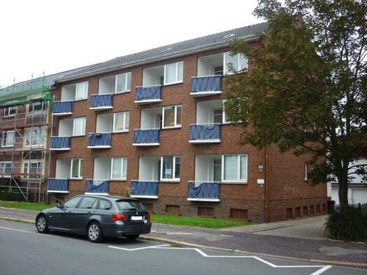 Wohnung zur Miete 200 € 1 Zimmer 39 m² frei ab sofort Zedeliusstraße 12 Heppens Wilhelmshaven 26384