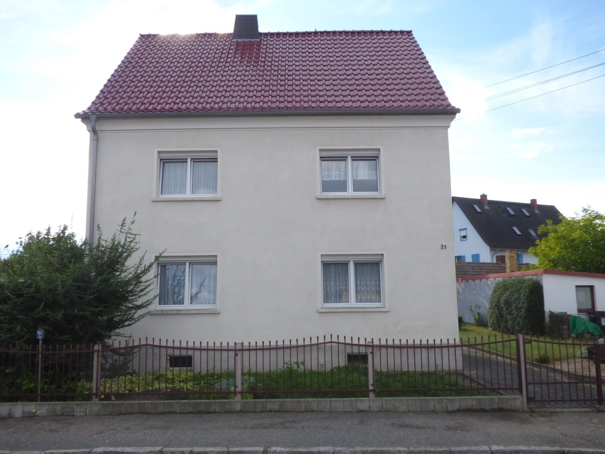 Einfamilienhaus zum Kauf 162.000 € 6 Zimmer 123 m²<br/>Wohnfläche 650 m²<br/>Grundstück Röderau-Bobersen Zeithain 01619