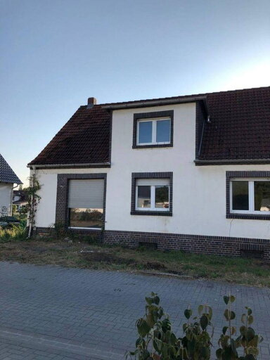 Einfamilienhaus zum Kauf provisionsfrei 120.000 € 8 Zimmer 250 m² 1.036 m² Grundstück Zscherndorf Sandersdorf-Brehna 06792