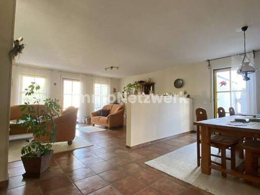 Reihenendhaus zum Kauf 389.990 € 4 Zimmer 136,4 m² 425,3 m² Grundstück Innenstadt Euskirchen 53879