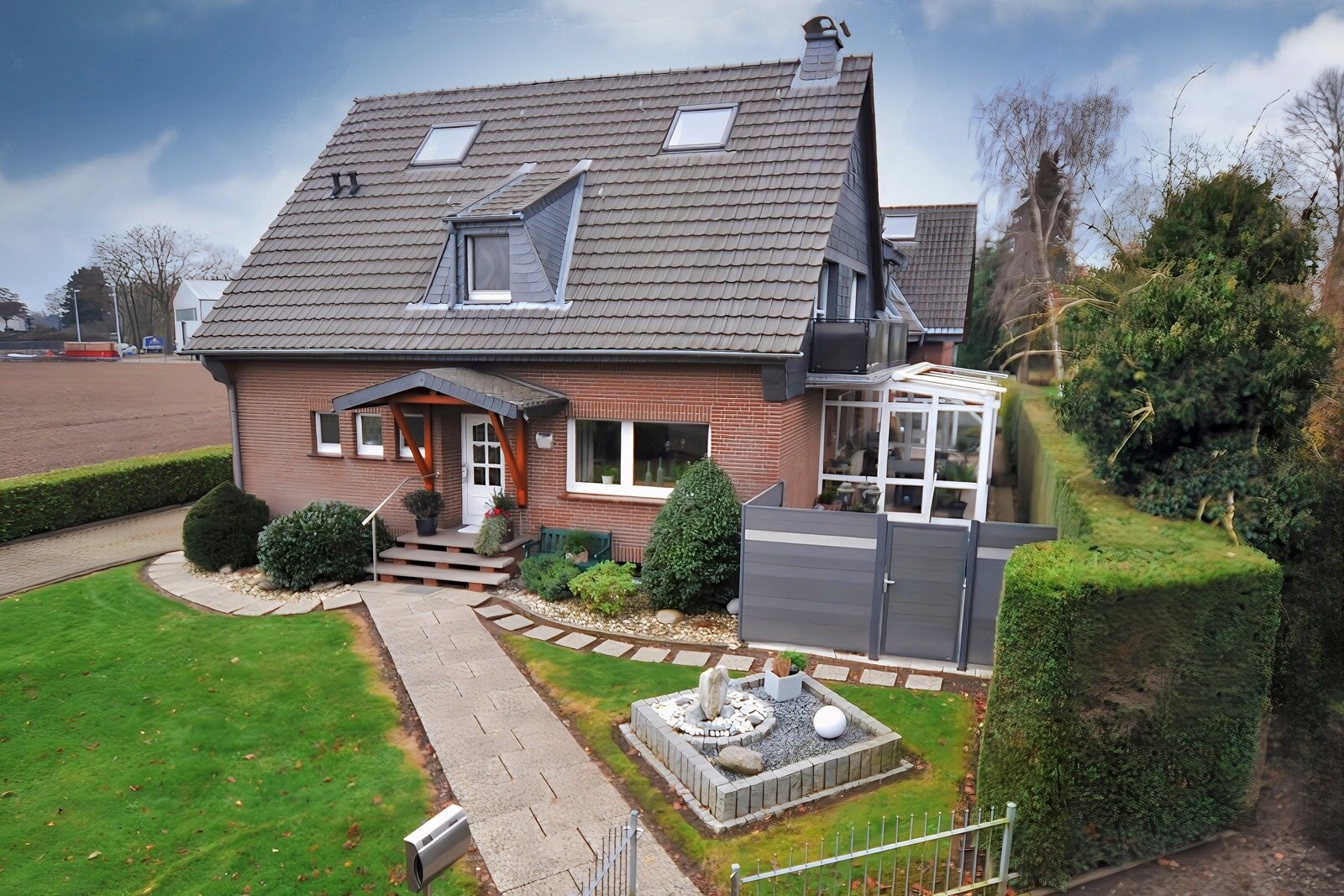 Mehrfamilienhaus zum Kauf 689.000 € 9 Zimmer 240 m²<br/>Wohnfläche 2.553 m²<br/>Grundstück Alpen Alpen 46519