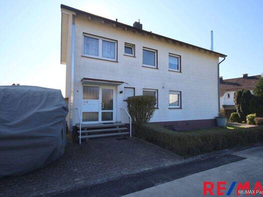 Mehrfamilienhaus zum Kauf 249.900 € 6 Zimmer 164 m² 657 m² Grundstück Bad Driburg 33014