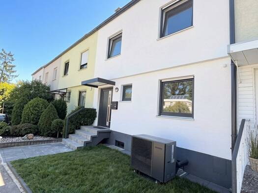 Reihenmittelhaus zum Kauf 695.000 € 5 Zimmer 132,5 m² 225 m² Grundstück Laufamholz Nürnberg 90482