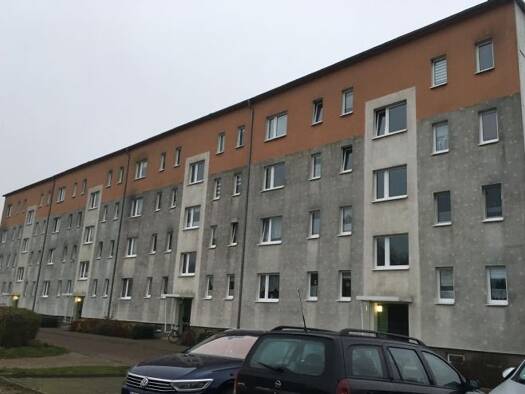 Wohnung zur Miete 367 € 3 Zimmer 61,2 m² 3. Geschoss frei ab sofort Wulkenziner Straße 7 Weitin Neubrandenburg 17033