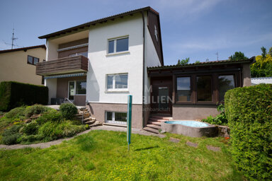 Mehrfamilienhaus zum Kauf 890.000 € 8 Zimmer 215 m² 577 m² Grundstück Musberg Leinfelden-Echterdingen / Musberg 70771