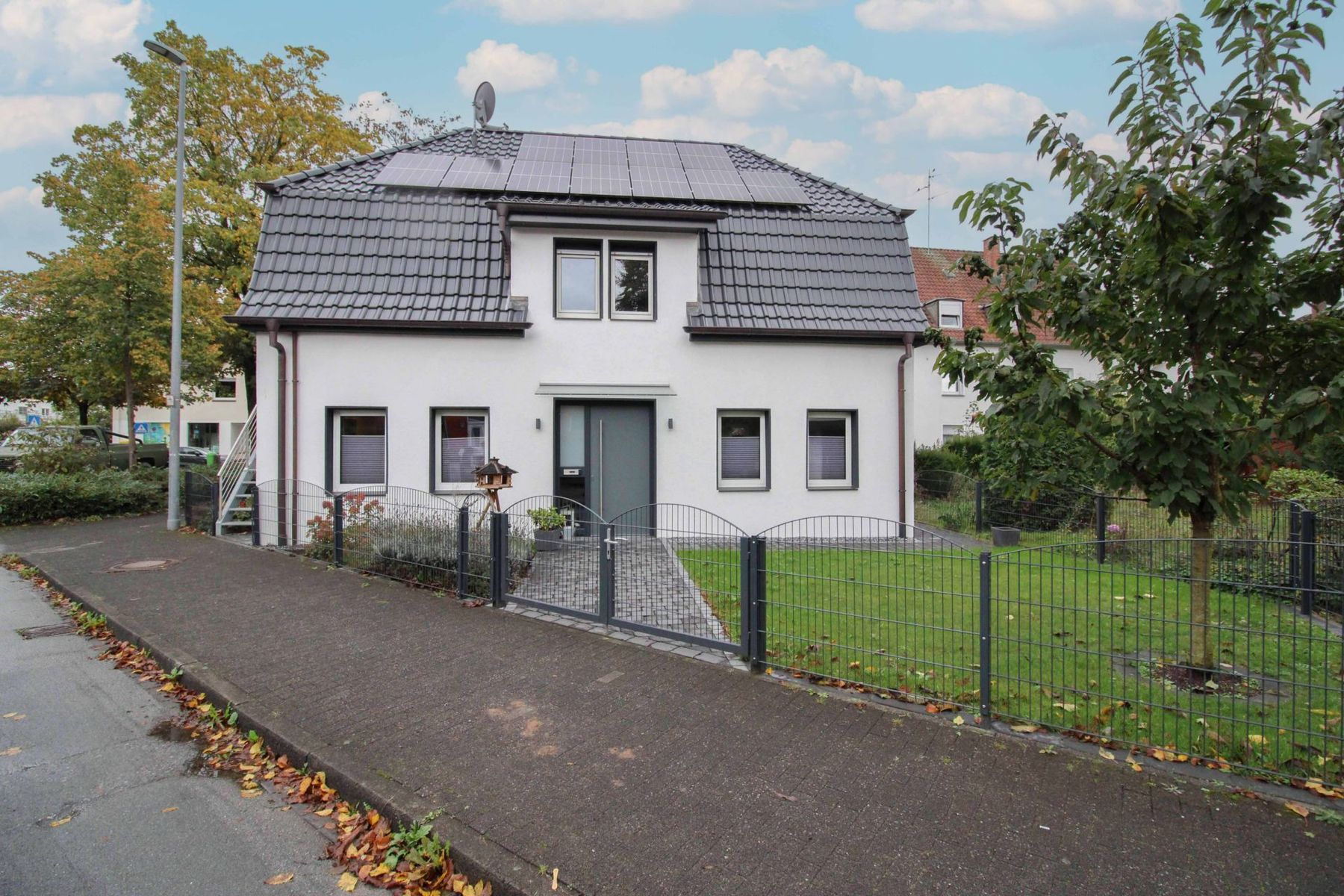 Einfamilienhaus zum Kauf 590.000 € 6 Zimmer 147 m²<br/>Wohnfläche 432,2 m²<br/>Grundstück Halle Halle (Westfalen) 33790