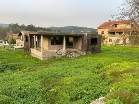 Villa zum Kauf 155.000 € 4 Zimmer 300 m² 1.219 m² Grundstück Pontevedra 36164