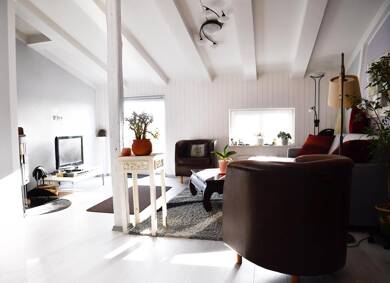 Wohnung zur Miete 798 € 3 Zimmer 76 m² Dachgeschoss frei ab 01.06.2025 Werdervorstadt Schwerin 19055