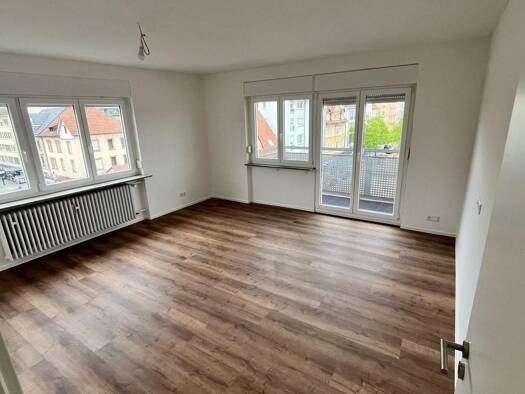 Wohnung zur Miete 1.210 € 3 Zimmer 78 m² Geschoss EG/4 frei ab 01.12.2025 Singen Singen (Hohentwiel) 78224