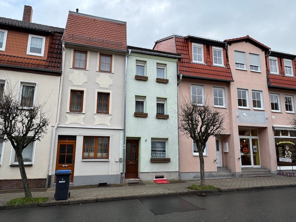 Einfamilienhaus zum Kauf 24.000 € 3 Zimmer 50 m²<br/>Wohnfläche Neustadt Neustadt an der Orla 07806