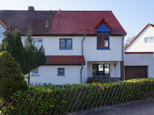 Doppelhaushälfte zum Kauf 265.000 € 5 Zimmer 127 m² 385 m² Grundstück Krakow Krakow am See 18292