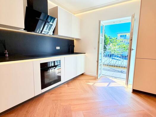 Wohnung zum Kauf 1.385.000 € 2,5 Zimmer 66,4 m² 3 Geschosse frei ab sofort Maxvorstadt München 80539
