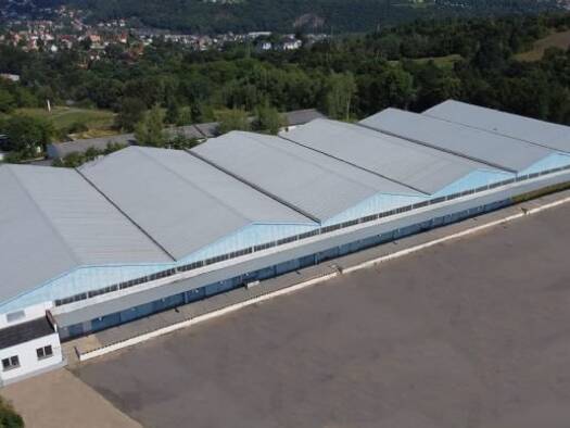 Lagerhalle zur Miete provisionsfrei 10.000 m² Lagerfläche teilbar ab 200 m² Meißner Straße Radebeul 01445