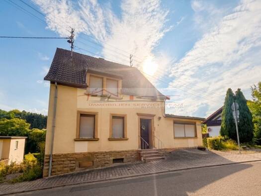 Einfamilienhaus zum Kauf 145.000 € 5 Zimmer 130 m² 1.306 m² Grundstück Langenbach 66909