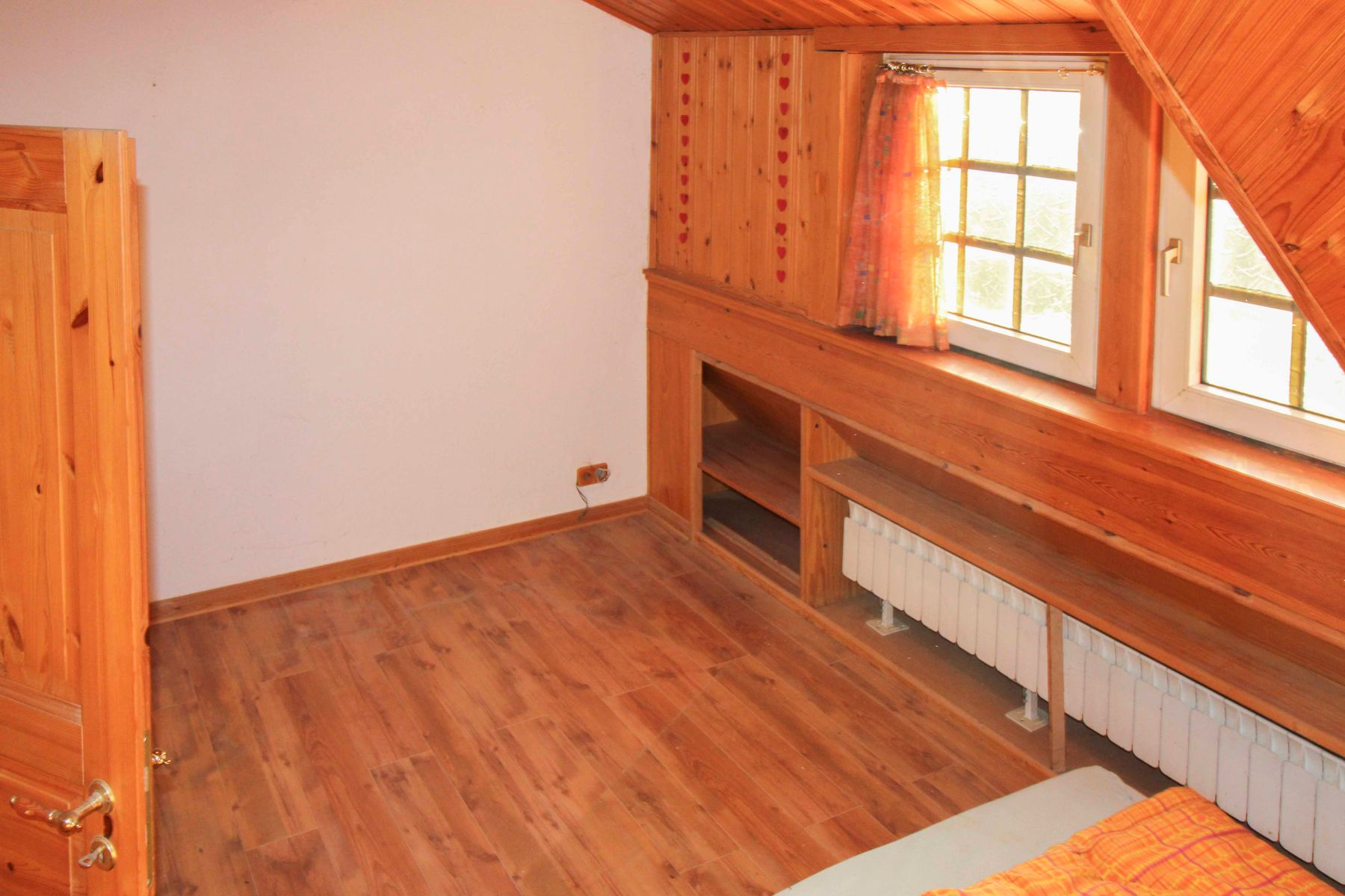 Reihenmittelhaus zum Kauf 249.000 € 5 Zimmer 112 m²<br/>Wohnfläche 192 m²<br/>Grundstück 01.03.2025<br/>Verfügbarkeit Schölerberg 144 Osnabrück 49082