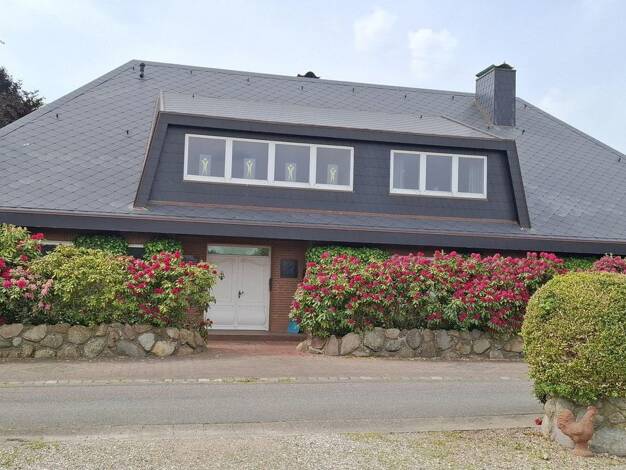 Villa zum Kauf provisionsfrei 680.000 € 11 Zimmer 452 m² 1.671 m² Grundstück Drift 6 Aventoft 25927