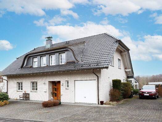 Einfamilienhaus zum Kauf 635.000 € 5 Zimmer 232 m² 1.162 m² Grundstück Oberbusch Much 53804