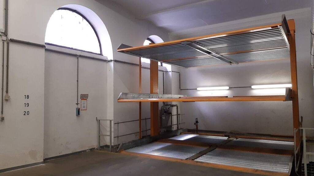 Außenstellplatz zur Miete 201 € 1010 1010