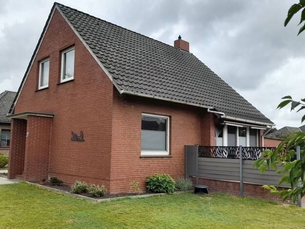 Einfamilienhaus zum Kauf 235.000 € 6 Zimmer 94 m² Golzwarden Brake 26919
