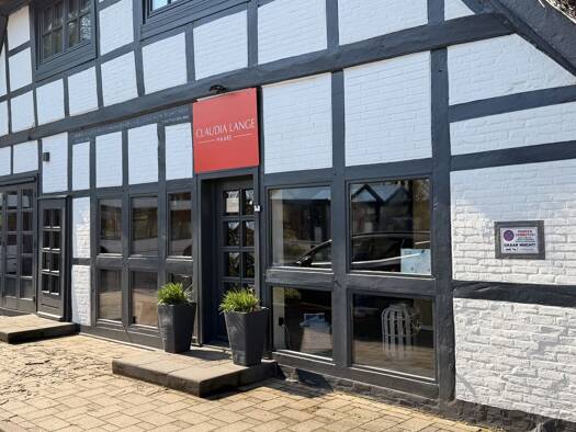 Laden zur Miete 770 € 1 Zimmer 53,2 m² Verkaufsfläche Schillerplatz 1 Hittfeld Seevetal 21218