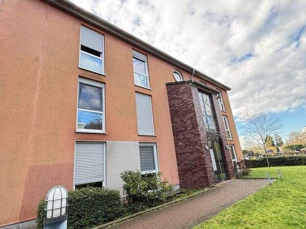 Wohnung zur Miete 760 € 3,5 Zimmer 80,8 m² 2. Geschoss Wehofen Duisburg 47179