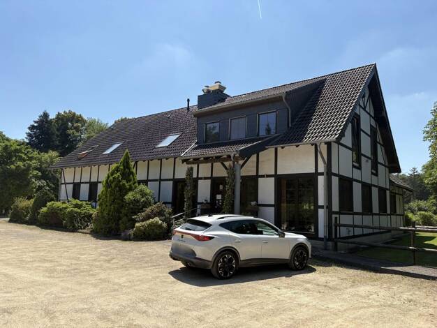 Restaurant zum Kauf 950.000 € 188,7 m² Gastrofläche 3.631 m² Grundstück Impekoven Alfter 53347