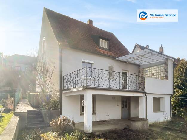 Einfamilienhaus zum Kauf 215.000 € 5 Zimmer 110 m² 476 m² Grundstück Goßmannsdorf Ochsenfurt / Goßmannsdorf 97199