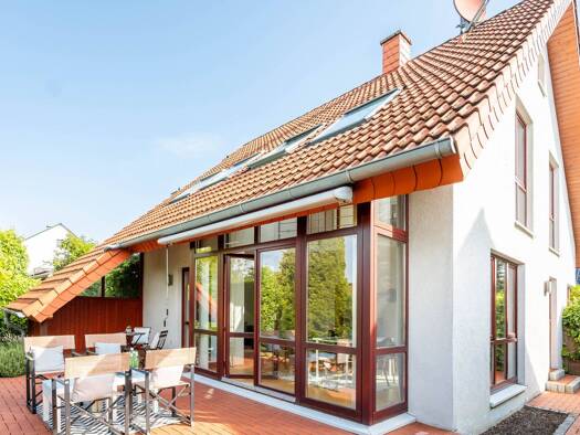 Einfamilienhaus zum Kauf 525.500 € 3,5 Zimmer 131,3 m² 680 m² Grundstück Brake Bielefeld 33729