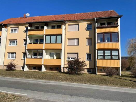 Wohnung zum Kauf 39.000 € 3 Zimmer 58,5 m² 1. Geschoss Großhennersdorf 02747