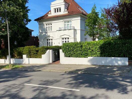Villa zur Miete 2.290 € 5 Zimmer 165 m² 300 m² Grundstück frei ab sofort Heimfeld Hamburg 21075