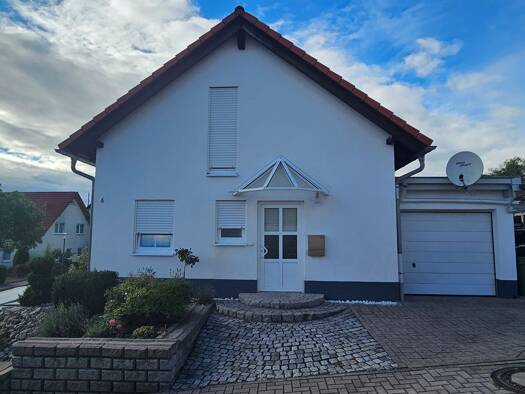 Einfamilienhaus zum Kauf provisionsfrei 290.000 € 3 Zimmer 100 m² 392 m² Grundstück Meiningen Meiningen 98617