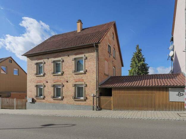 Mehrfamilienhaus zum Kauf 540.000 € 9 Zimmer 189,1 m² 540 m² Grundstück Mühlacker 75417